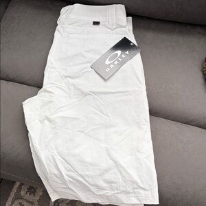 Oakley White Men's Casual Shorts